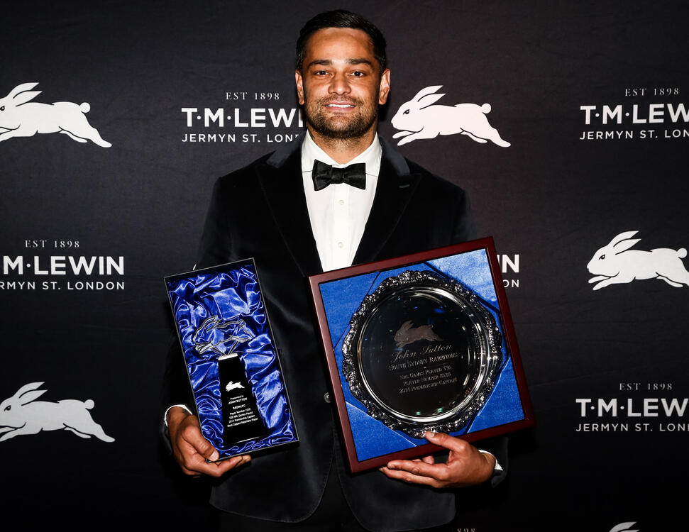 2019-nrl-corporate-rabbitohs-events-red-green-ball-14613