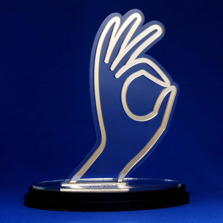 acl1-acrylic-trophy-okay-hand-2