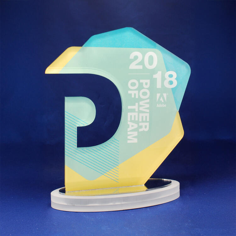 acp1-acrylic-trophy-sq