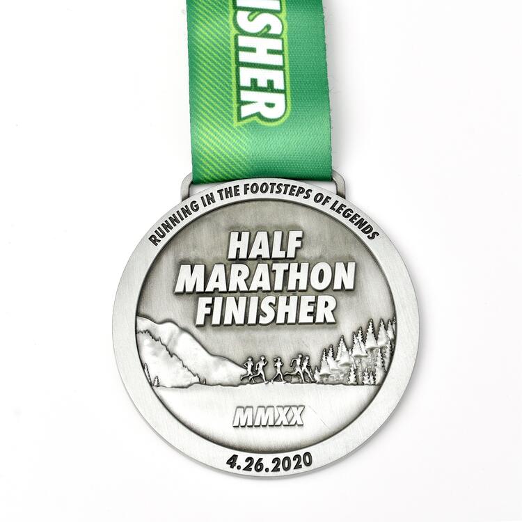 cm-cm-at-custom-medal-antique-8