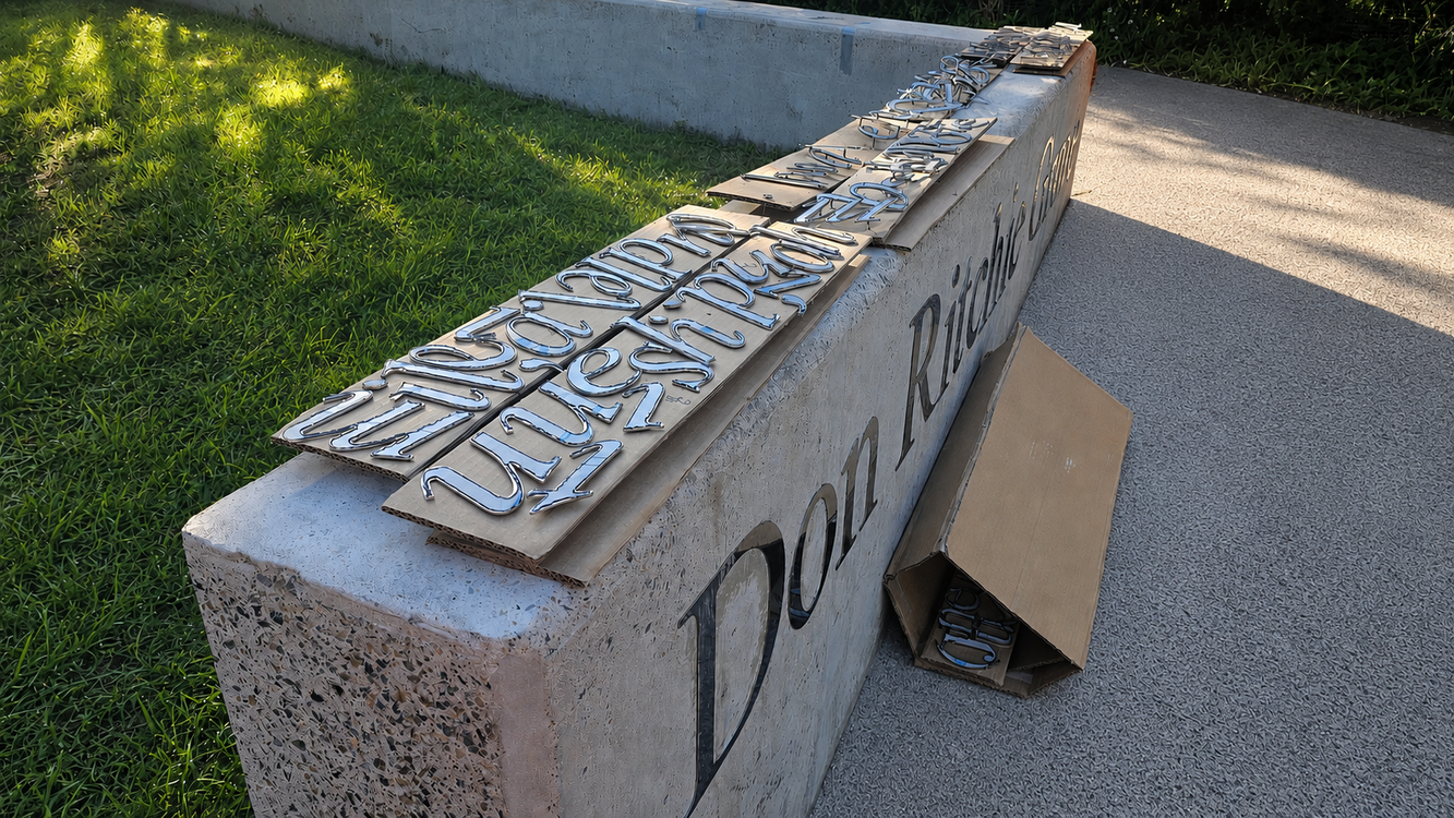 don-ritchie-memorial-set-up-1
