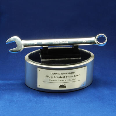 SPANNER-MOUNT