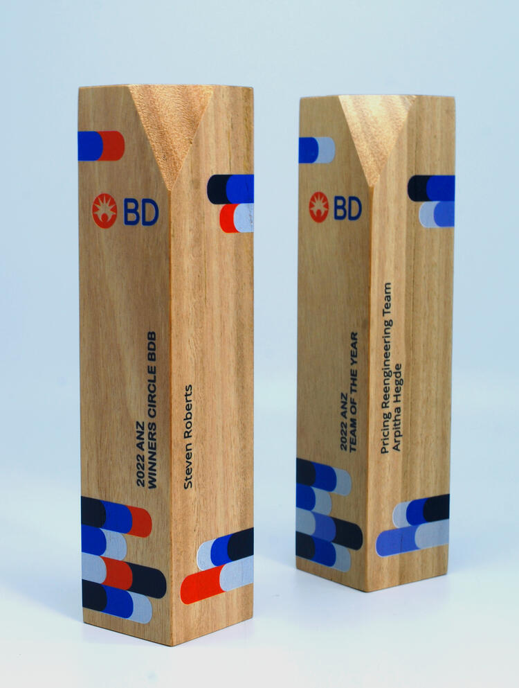 t002-bb-210-1-blackbutt-timber-monolith-award-digital-print3